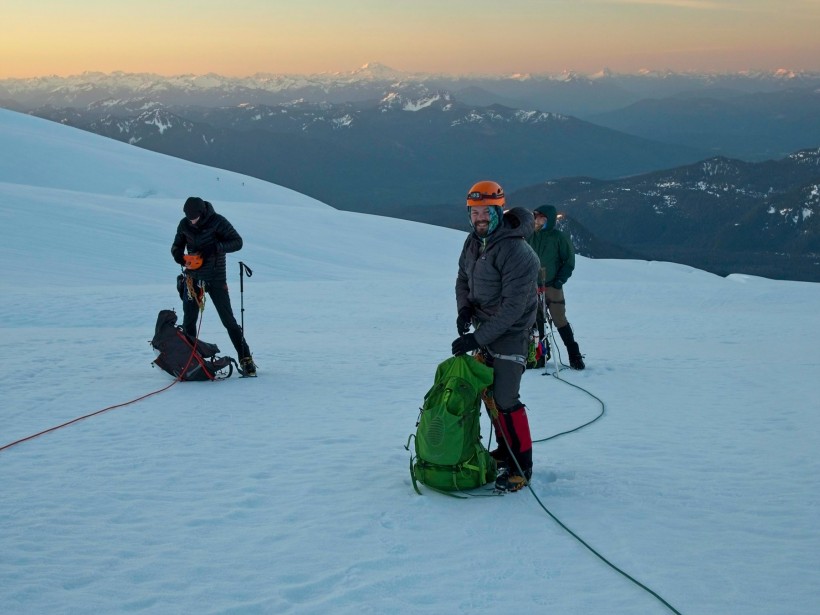 mount baker easton glacier sunrise