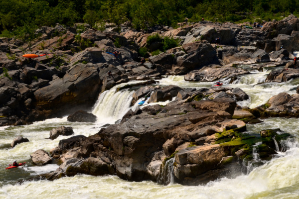 Great Falls is apparently a popular spot with whitewater kayakers great falls kayak whitewater