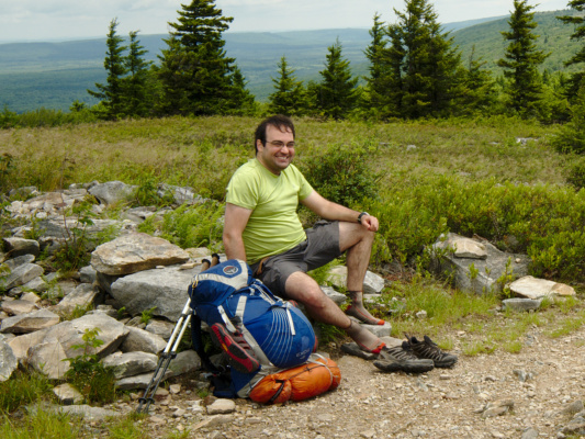 Karl takes advantage of the lunch break to dry his shoes in the sun and wind dolly sods wilderness backpacking