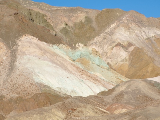 This part of the park includes several large mineral deposits with bright and varied colors. We had a laugh reading the overly-enthusiastic description in a park publication. death valley artist palette