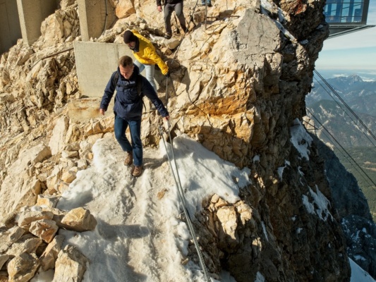 There's a little snow up here at 3000m!