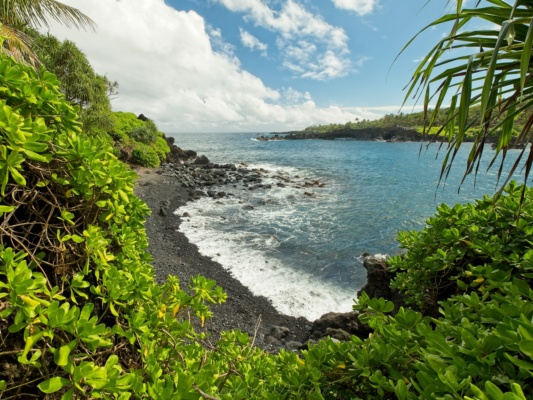 A quiet, secluded beach at Wai'anapanapa State Park wai'anapanapa state park beach