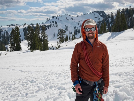 Yours truly sporting a rope (coiled incorrectly...). Photo credit: Madhav mount baker snow school