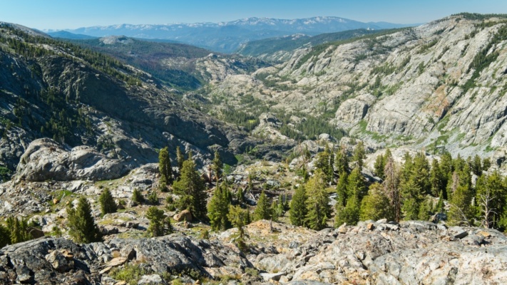 Looking down one of the many canyons on the west side of the Ritter Range sierra high route cross country
