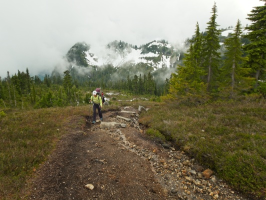 The only downside to the fog is that we can't see any of the surrounding mountains mount baker easton glacier approach