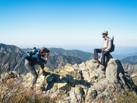 The tables turn: Kate photographs Daniel strawberry peak