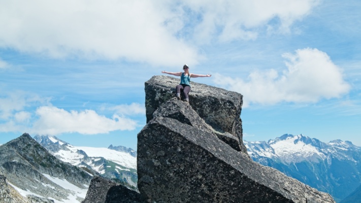 Katie closed out the photo shoot hidden lake hike