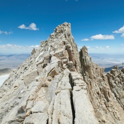 Another snapshot of the ridge as I cautiously return to the saddle mount russell east ridge