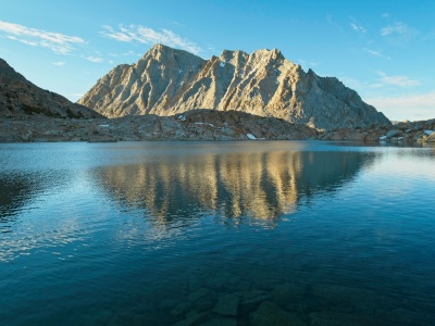 Morning sunlight illuminates the peaks opposite Mount Goethe goethe lakes