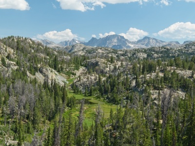 The peaks fade into the distance as we hike back to the trailhead wind river range