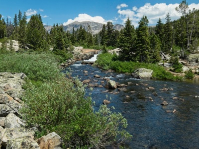 A wide but shallow Pole Creek blocks our path wind river range pole creek