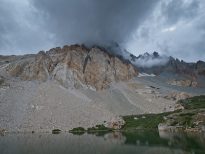 Dark clouds billow around Split Mountain; we get a little drizzle, but nothing significant split mountain