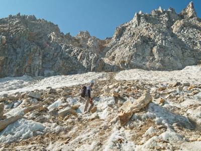 There are so many rocks on the glacier that we barely need the crampons and the ice is so solid that the ice axes aren't very useful middle palisade glacier