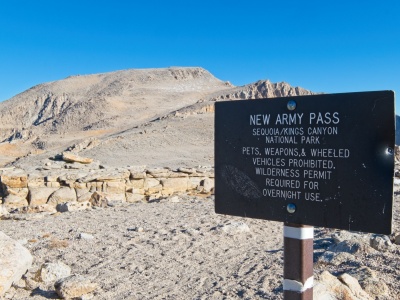 A sign marks the boundary between Inyo National Forest and Sequoia-Kings Canyon National Park new army pass