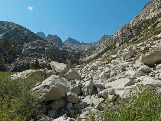 A boulder field on the way up to Elinore Lake climbers trail
