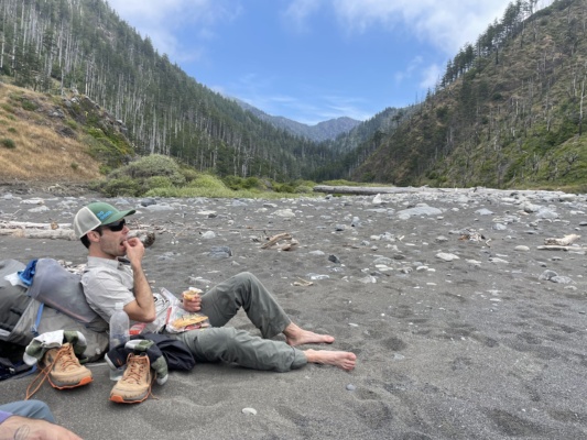 Yours truly chowing down on some lunch; photo credit: Kim big creek canyon lost coast trail