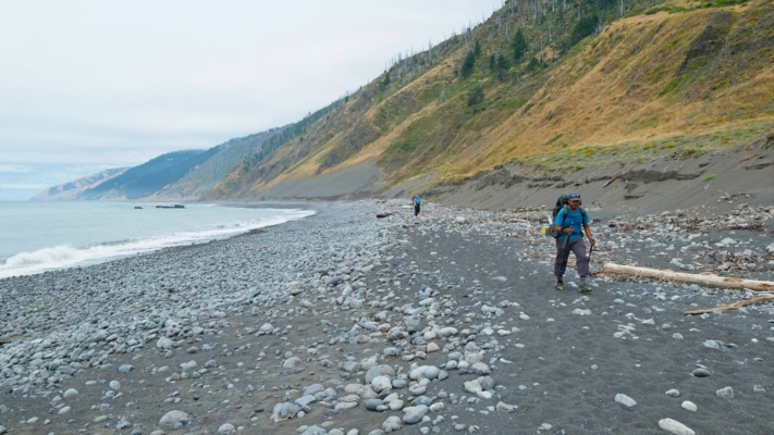 CK and Kim trekking along the beach lost coast trail