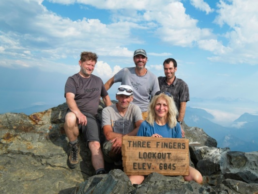 Craig J, Andrew R, Craig B, Dagmar, and myself at the summit! three fingers peak