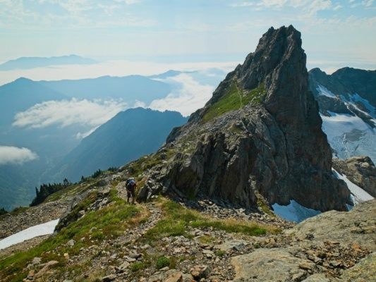 The trail and accompanying views are just incredible three fingers trail