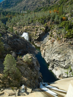 The Tuolumne River at the bottom of the dam tuolumne river