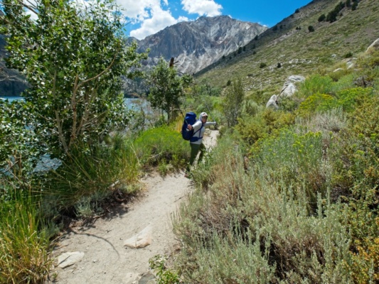 Kenza cheers as we begin hiking around the lake convict lake
