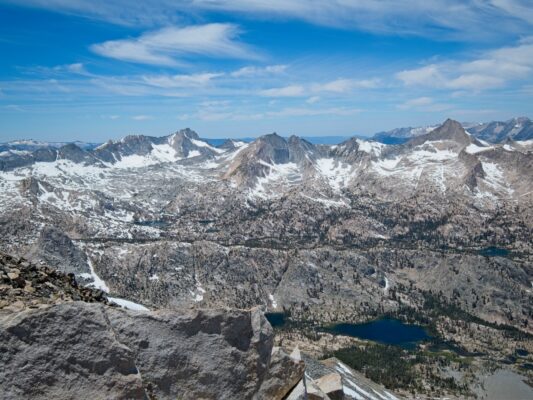 A view of Mount Gardiner, Mount Cotter, and Mount Clarence King from Diamond Peak. Arrowhead Lake lies below. black diamond traverse
