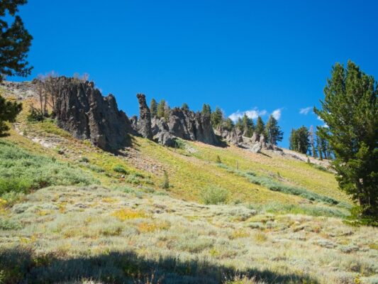 Some odd conglomerate chimneys above the trail tahoe rim trail