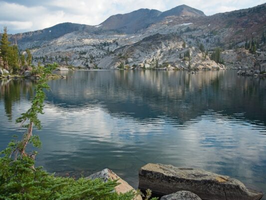 Dicks Lake and Dicks Peak tahoe rim trail